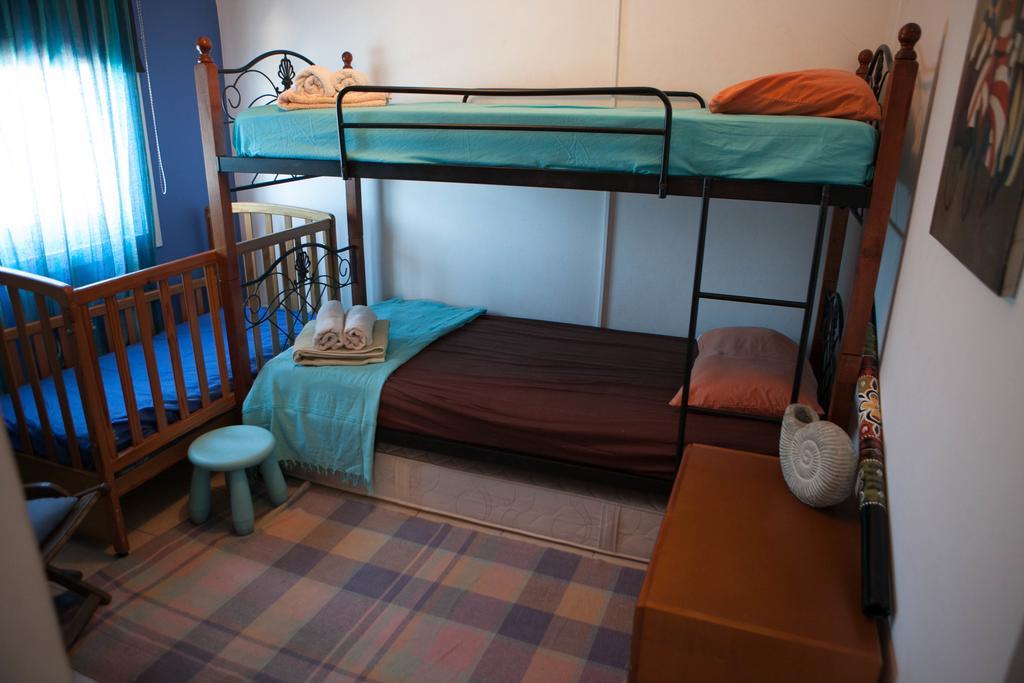 Aquarian Beachfront Apartment ลาร์นาคา ภายนอก รูปภาพ